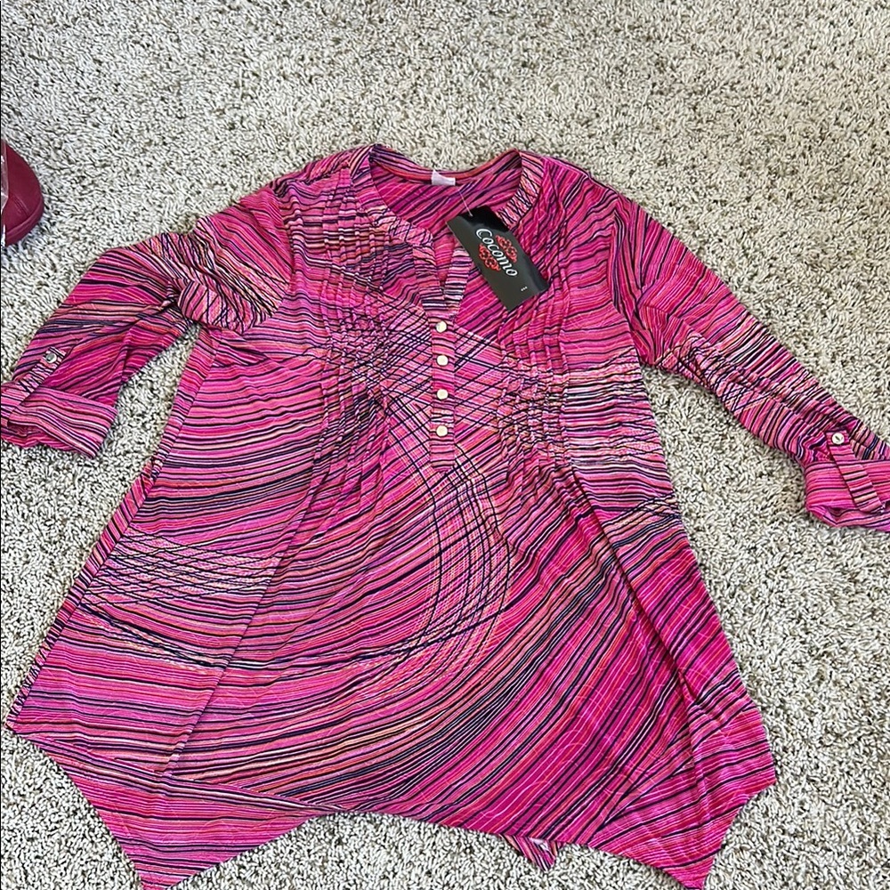 Cocomo Multicolored V-Neck 3/4 Sleeve Asymmetrical Blouse M